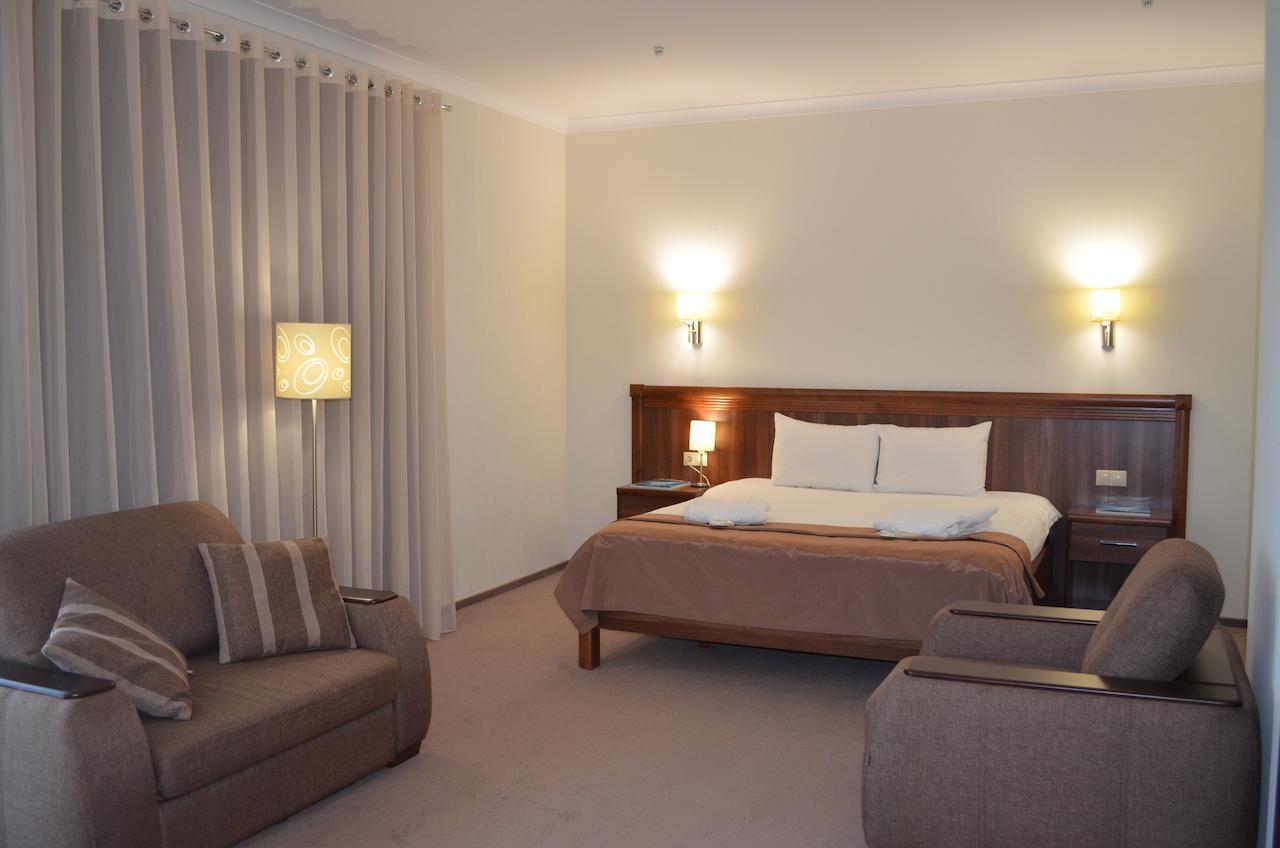 Porto Riva Hotel Zaporizhia Cameră foto